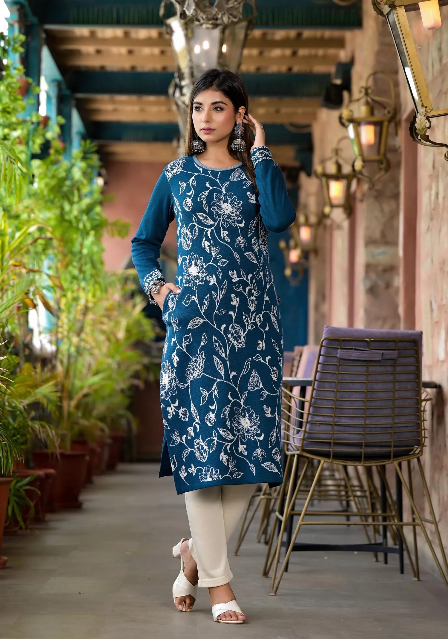 Blue Floral Printed Polycotton Winter Wear Kurta